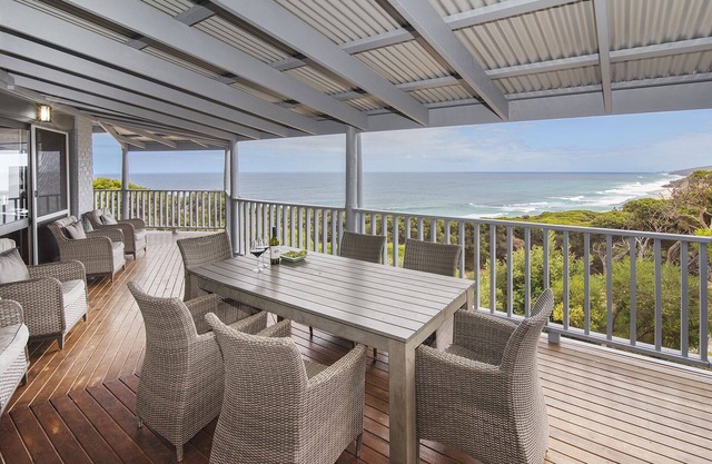 "Beach Front Holiday Home of the Year – Western Australia”: THA Awards