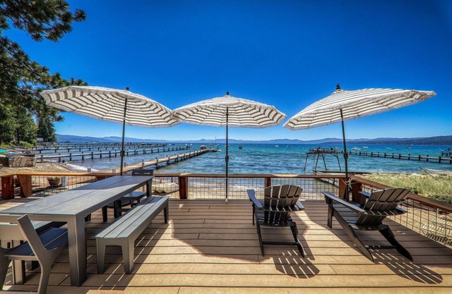 Beach Haven Lakefront - Sandy Beach w/Guest House, Buoy & EV Charger