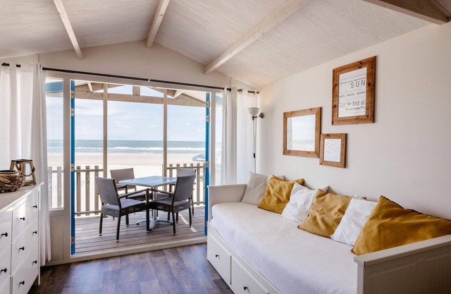 Beach House in Wijk aan Zee with Sea Views