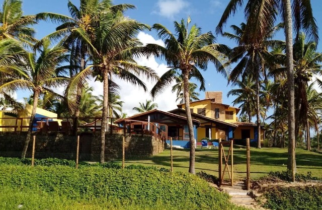 Beach House Seeking Life 34 C 01