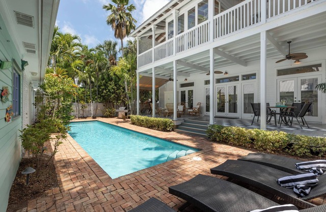BEACH HOUSE ~ Stunning 4B/4Ba Home with Private Pool in Truman Annex!
