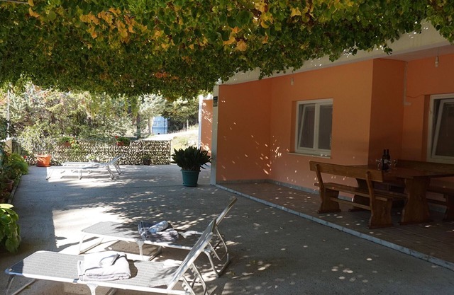 Beach House Žuljana - Two Bedroom Apartment with Terrace 3