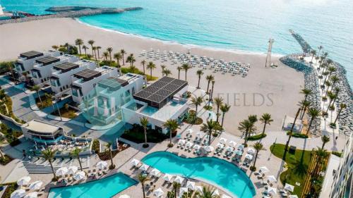 Beach Resort Address Luxury 2BR with Maid Sea View