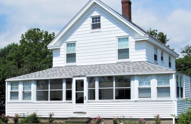 Beach view home at Jenness Beach yet on quiet road- perfect for family getaways!