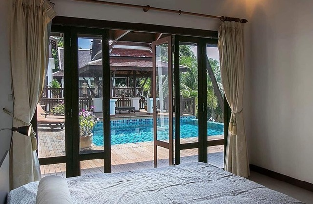 Beach villa with sea view in Cape Mae Phim, private pool.