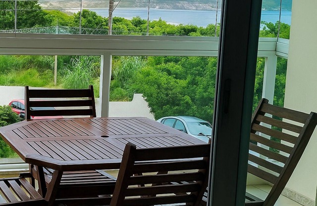 Beachfront Resort Style Stunning Sea View 5 Star Comfort ✨