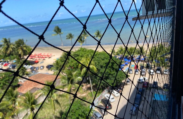 Beachfront apartment, right on the sand - next to Boa Viagem and 30min. Port of Galinhas