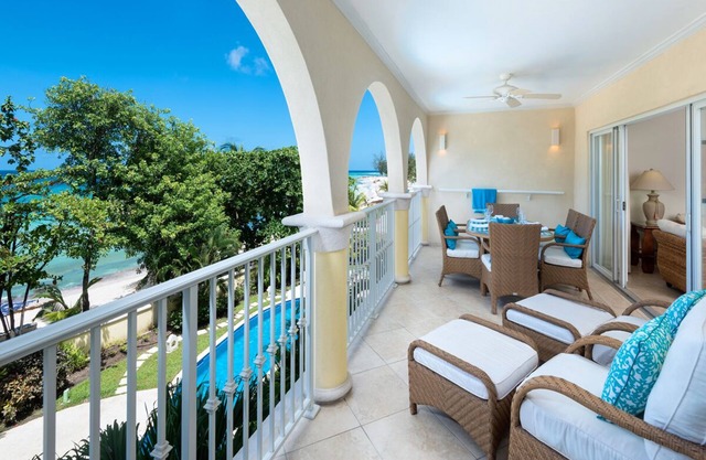 Beachfront Condo with Pool - Sapphire 205 (2 bed)