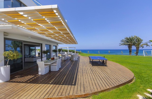 Beachfront Dream Villa