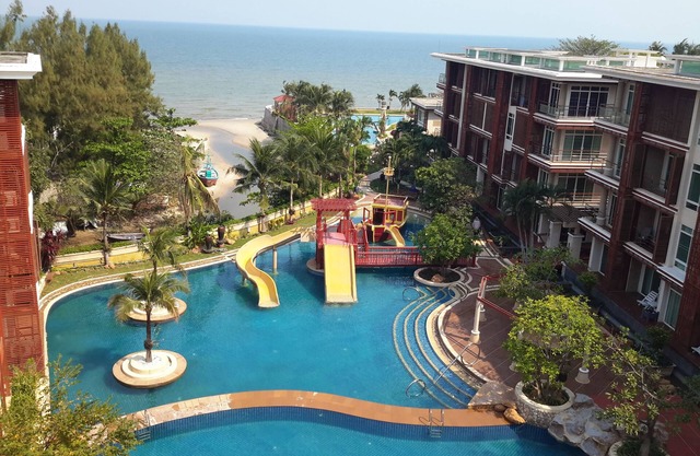 Beachfront Family Penthouse Hua Hin