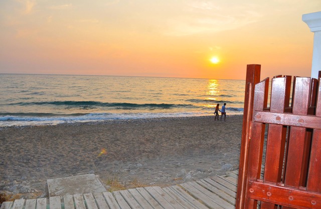 Beachfront holiday house Eftichia