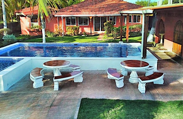 Beachfront, Ranch