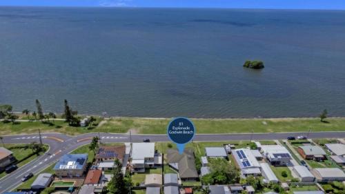 Beachfront - Seaview Bungalow