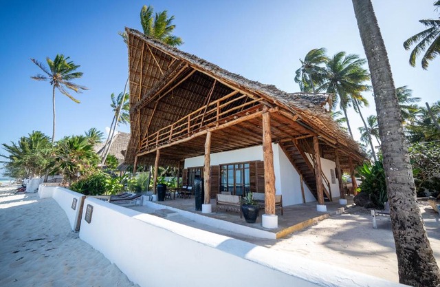 Beachfront Turtle House with Private Pool ZanzibarHouses