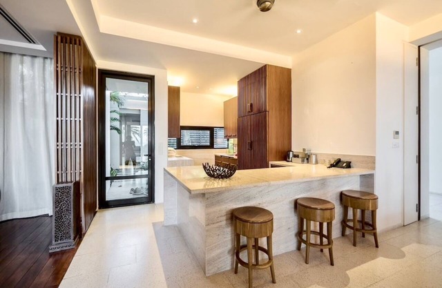 Beachfront villa 3bedrooms romantic for honeymoon