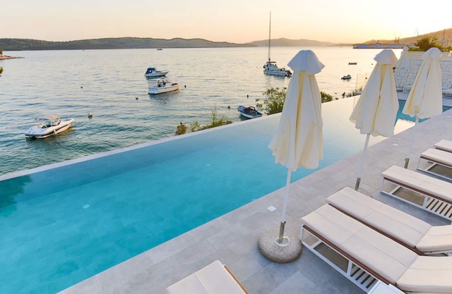 Beachfront Villa Deep Blue with Pool II
