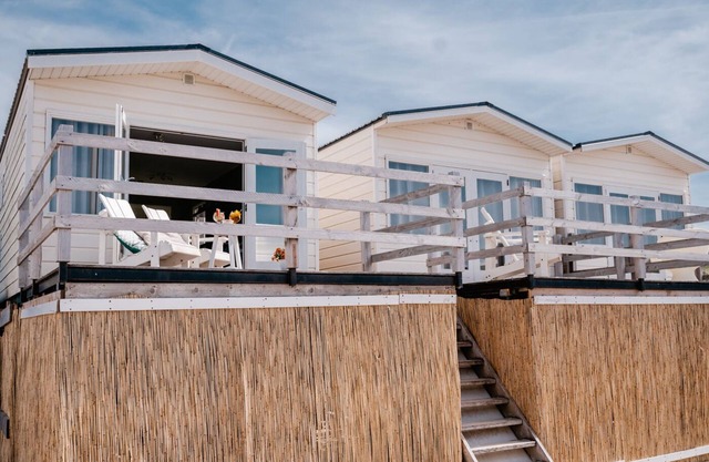 Beachlodge by the Sea | Honeymoon suite on the beach