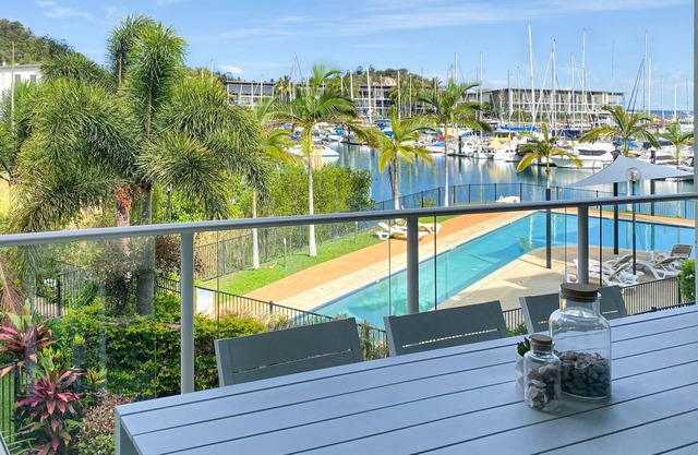 Beachside Apartment 14