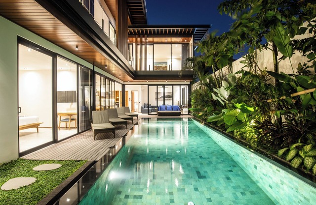 Beachside Bliss: New 5BR Villa Canggu