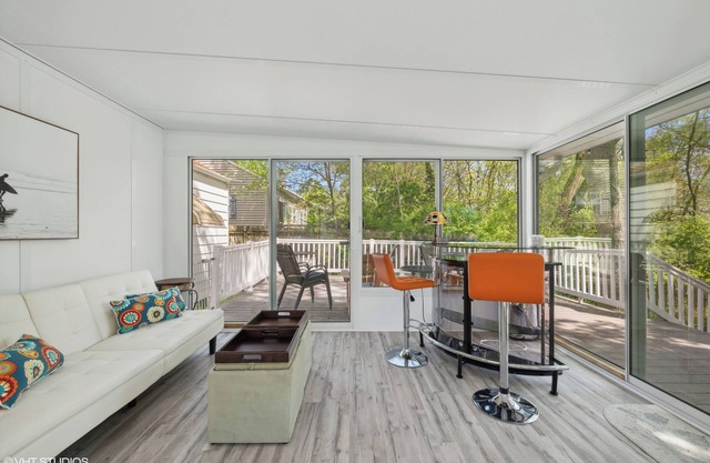 Beachside Bliss: Steps to Beach + Hot Tub