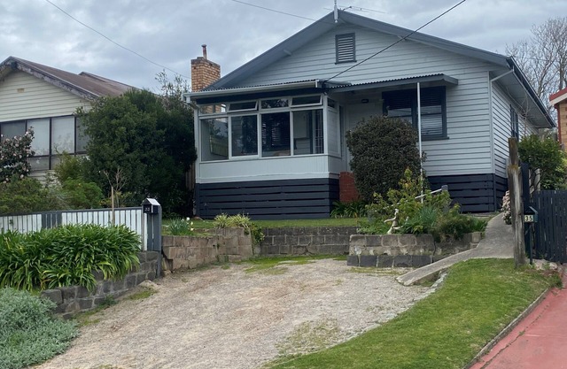 Beachside Cottage Stay - only a 2 minute walk to the beach!