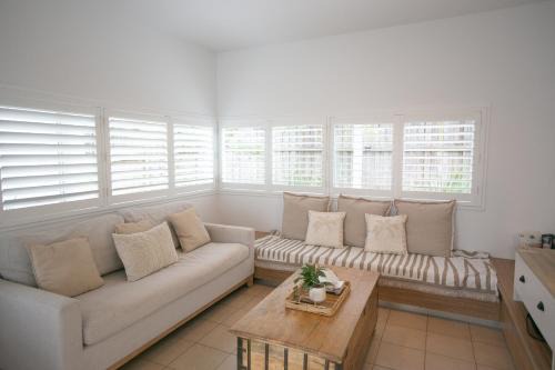 Beachside Escape 200m From Ocean