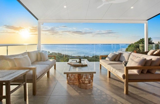 Beachside Family Retreat, Sunrise Beach