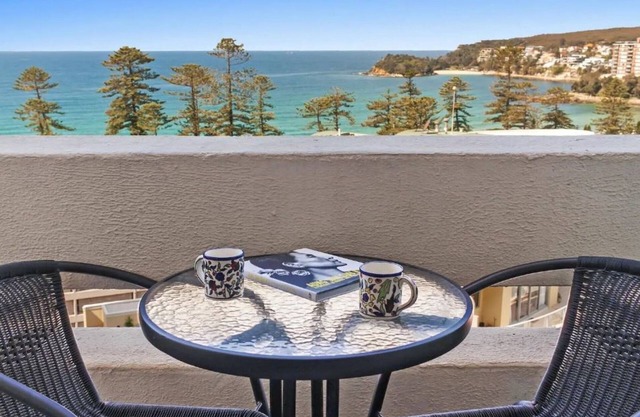 Beachside Paradise - Ocean Views, Central Position