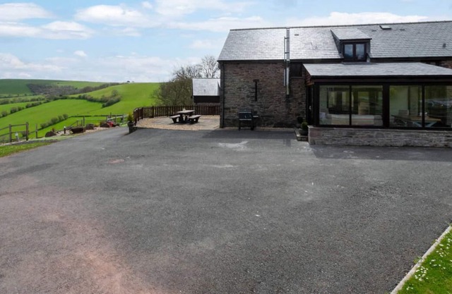 Beacons View Farm Cottages