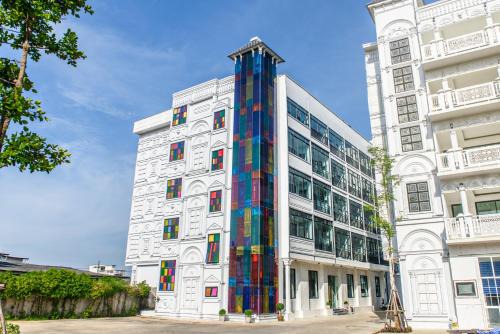 Bear & Bird Hotel โรงแรม แบร์ แอนด์ เบิร์ด