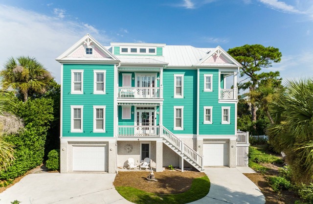 Beaufort, Parris Island/Marines. Close to hospitals: Travel Nurses and Doctors