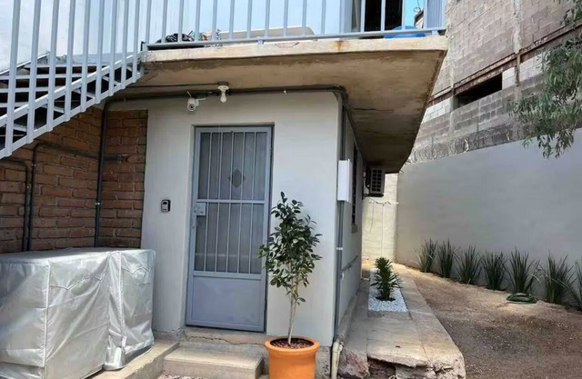 Beautiful studio near Consulado, fully equipped.