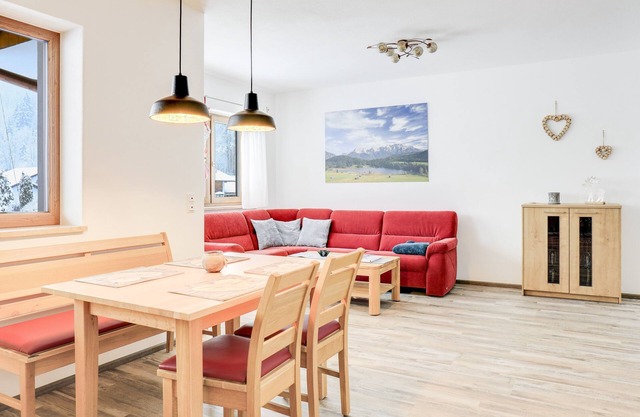 Beautiful Holiday Apartment "Geroldsee" with Mountain View & Balcony