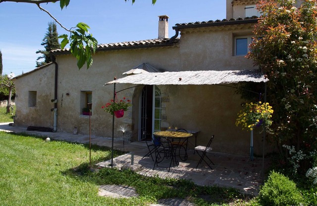 Beautiful cottage calm manosque