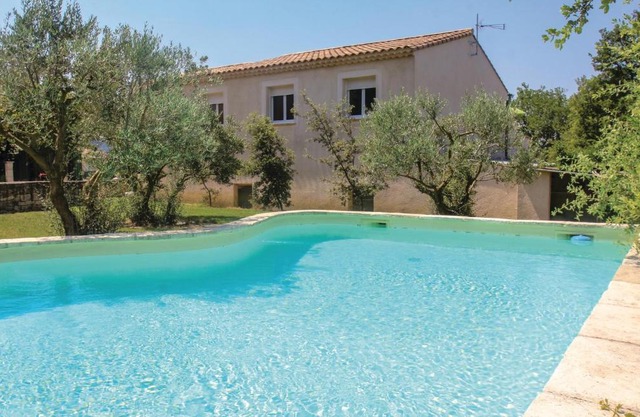 Beautiful home in St Paul Trois Chteaux with 3 Bedrooms, WiFi and Outdoor swimming pool