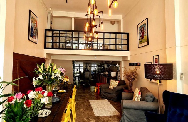 Beautiful 5 Story Family House