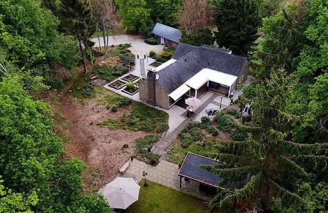 Beautiful 2.5 ha Estate With Forest, Sauna, hot tub