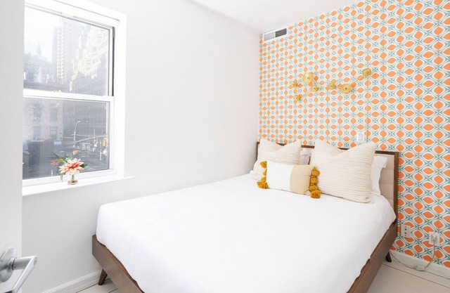 Beautiful 2 beds Apt in Midtown NYC #301