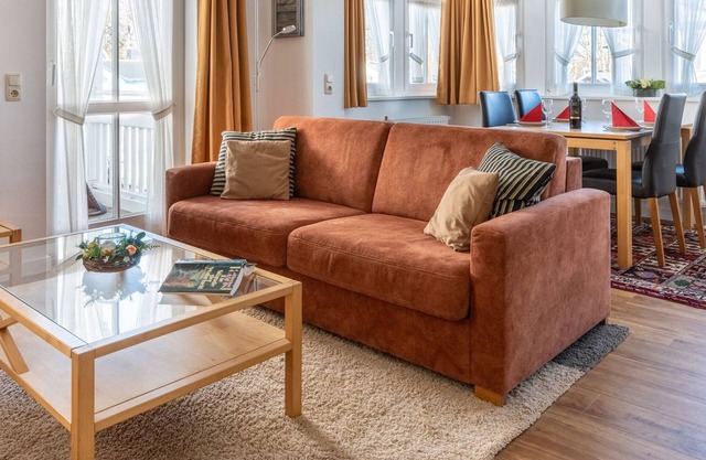 Beautiful 2-room apartment Villa Eden in Binz, 2 balconies, WLAN, beach chair