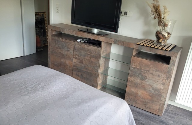 Beautiful 2-room granny apartment with a view of Hohenzollern Castle