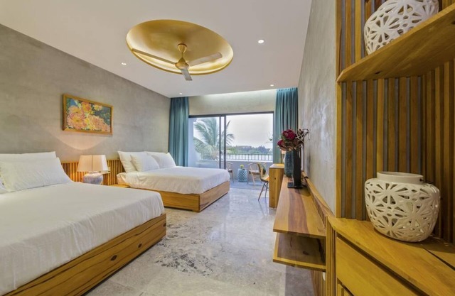Beautiful 3 Bed Apartment With Amazing Ocean & Mountain Views & GREAT SERVICE!
