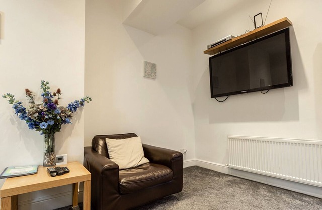 Beautiful 3 bedroom house close to big ben and london eye all transport links