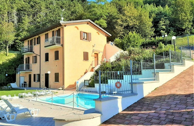 Beautiful 3-room apartment in a residence, pool, balcony, lake view, Lake Garda-Tignale