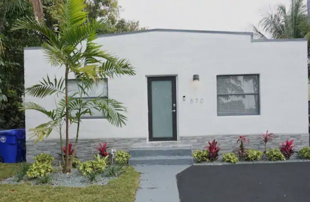 Beautiful 5 Bedroom House In the Heart Of Wynwood!