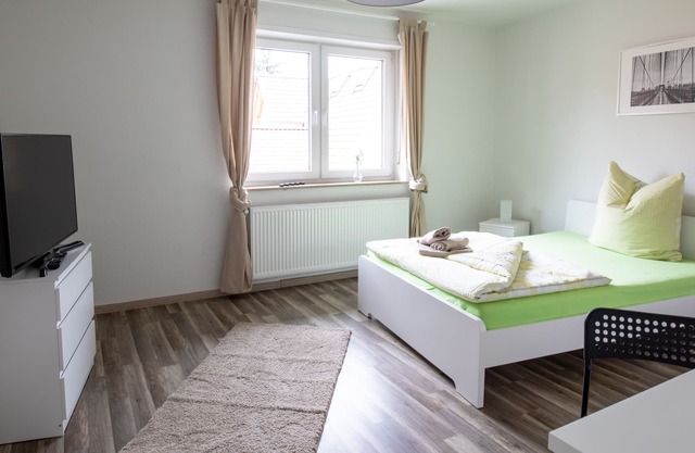 Beautiful and cozy apartment near the city