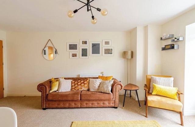 Beautiful and Modern 2 Bed Flat in Greater London