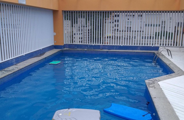 Beautiful Ap.Com Wi-Fi, cleaning in the ap, Pool>Sauna>Games>2G> beach service.