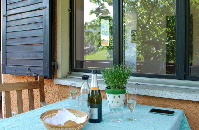 Beautiful apartment for 4 guests with WIFI, TV, balcony and parking