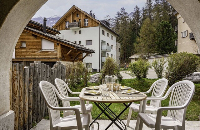 Beautiful apartment for 4 guests with WIFI, TV, patio, pets allowed and parking
