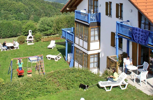 Beautiful apartment for 4 people with WIFI, TV, terrace, pets allowed and parking